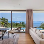 Luxury Ella *